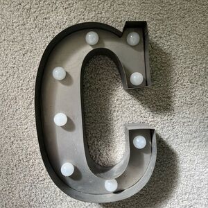 Marquis “C” with Lights
